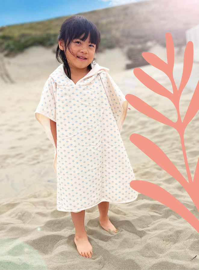 UV Poncho Paisley